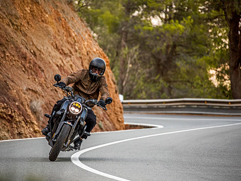 KFZ Maximal Leinach Zontes 125 G1 Black-Gold