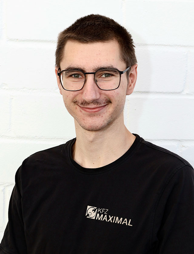 Moritz Baumeister KFZ Maximal Leinach Mechatroniker